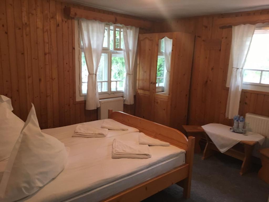Manyi Villa Baile Tusnad Bagian luar foto