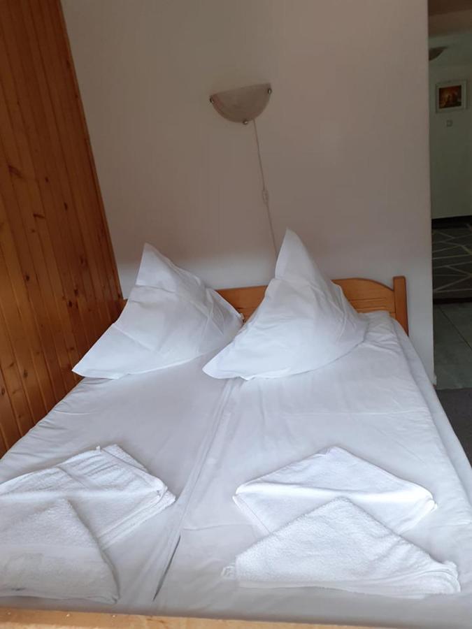Manyi Villa Baile Tusnad Bagian luar foto