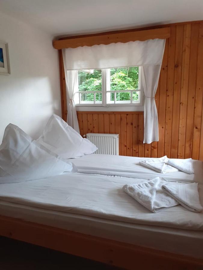 Manyi Villa Baile Tusnad Bagian luar foto